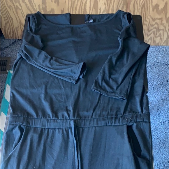 NWOT cold shoulder jump suit - Picture 1 of 2